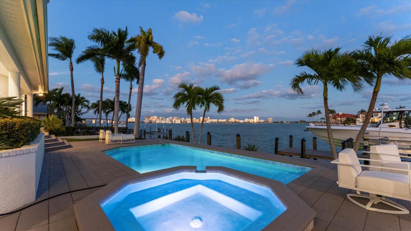 A4675575 Property Photo