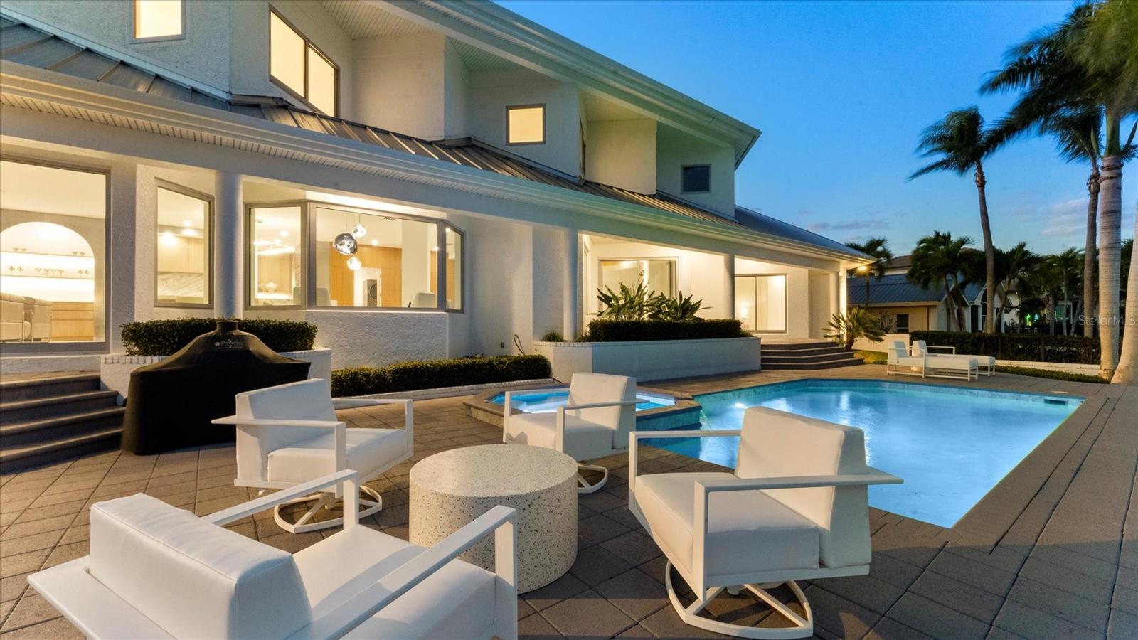 A4675575 Property Photo