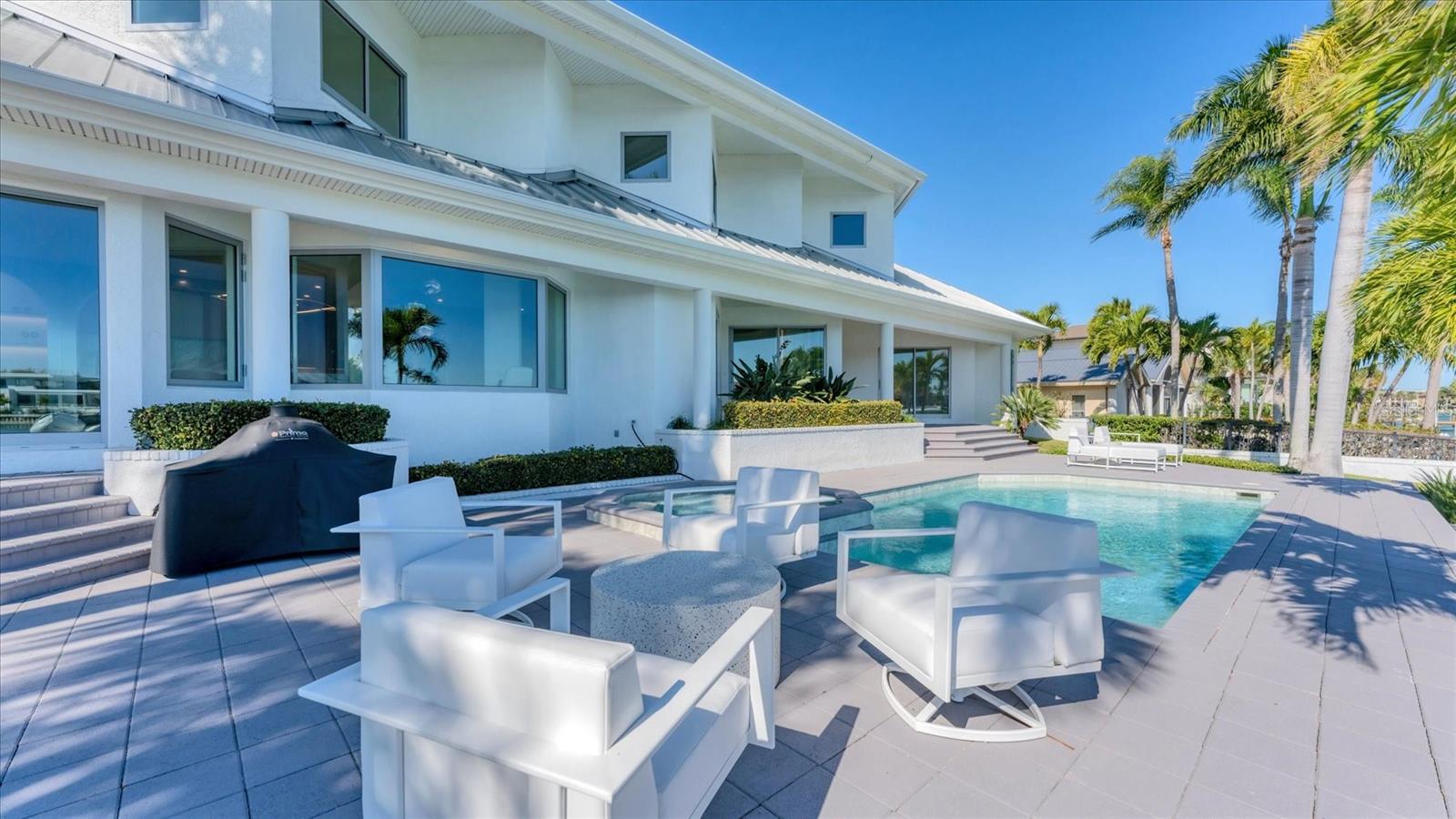 A4675575 Property Photo