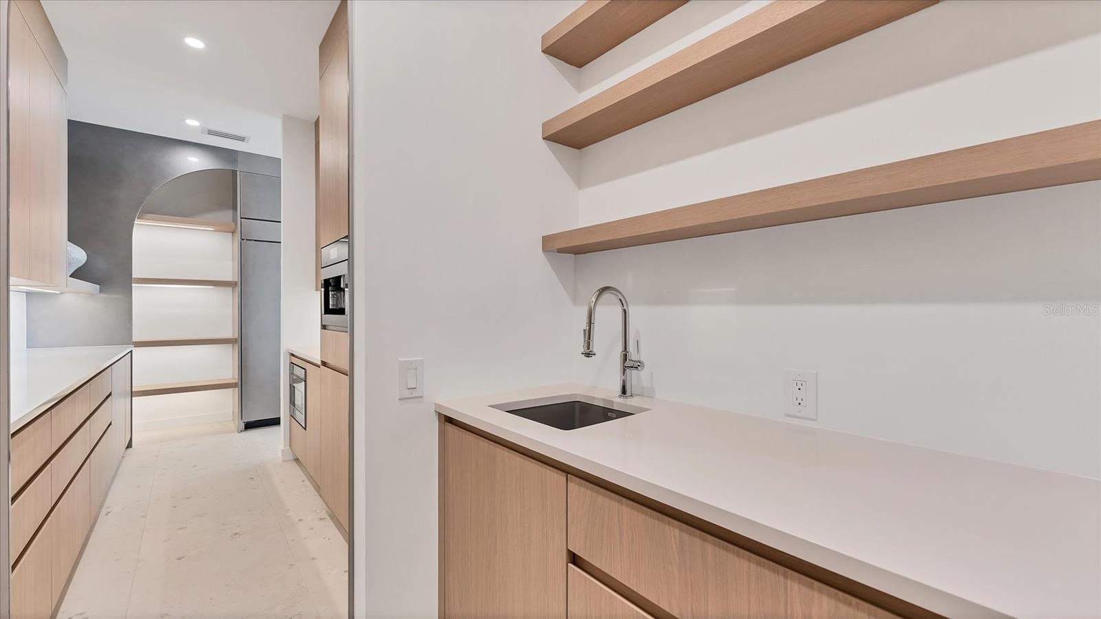 A4675575 Property Photo