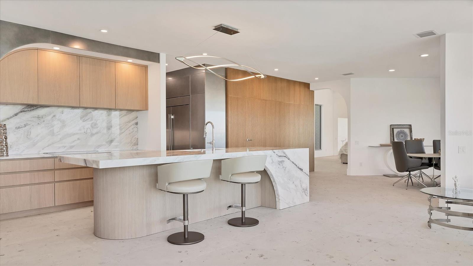 A4675575 Property Photo