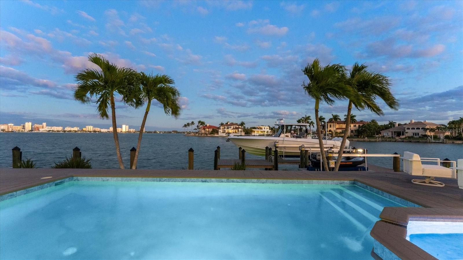 A4675575 Property Photo