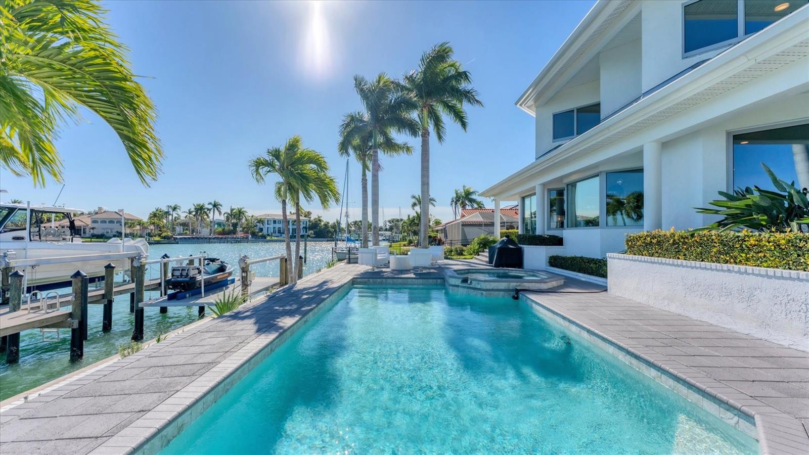 A4675575 Property Photo