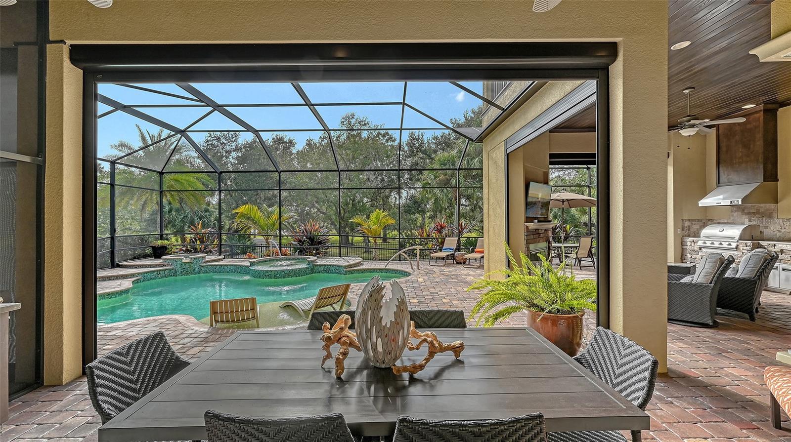 A4675577 Property Photo