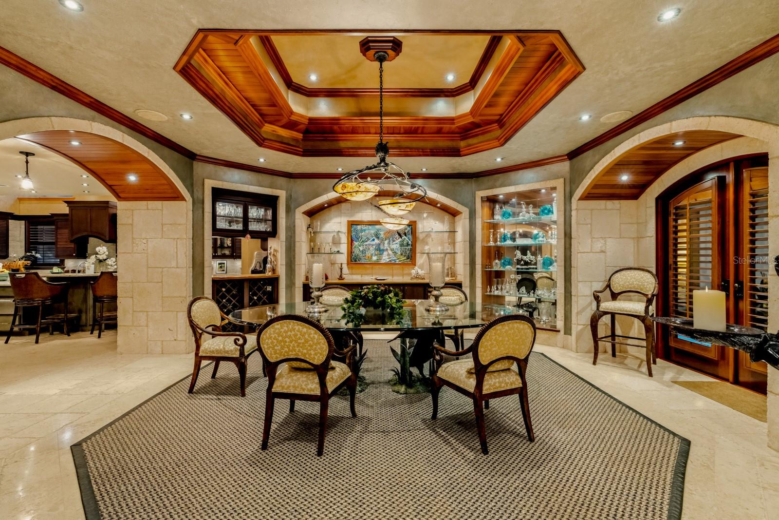 D6145234 Property Photo