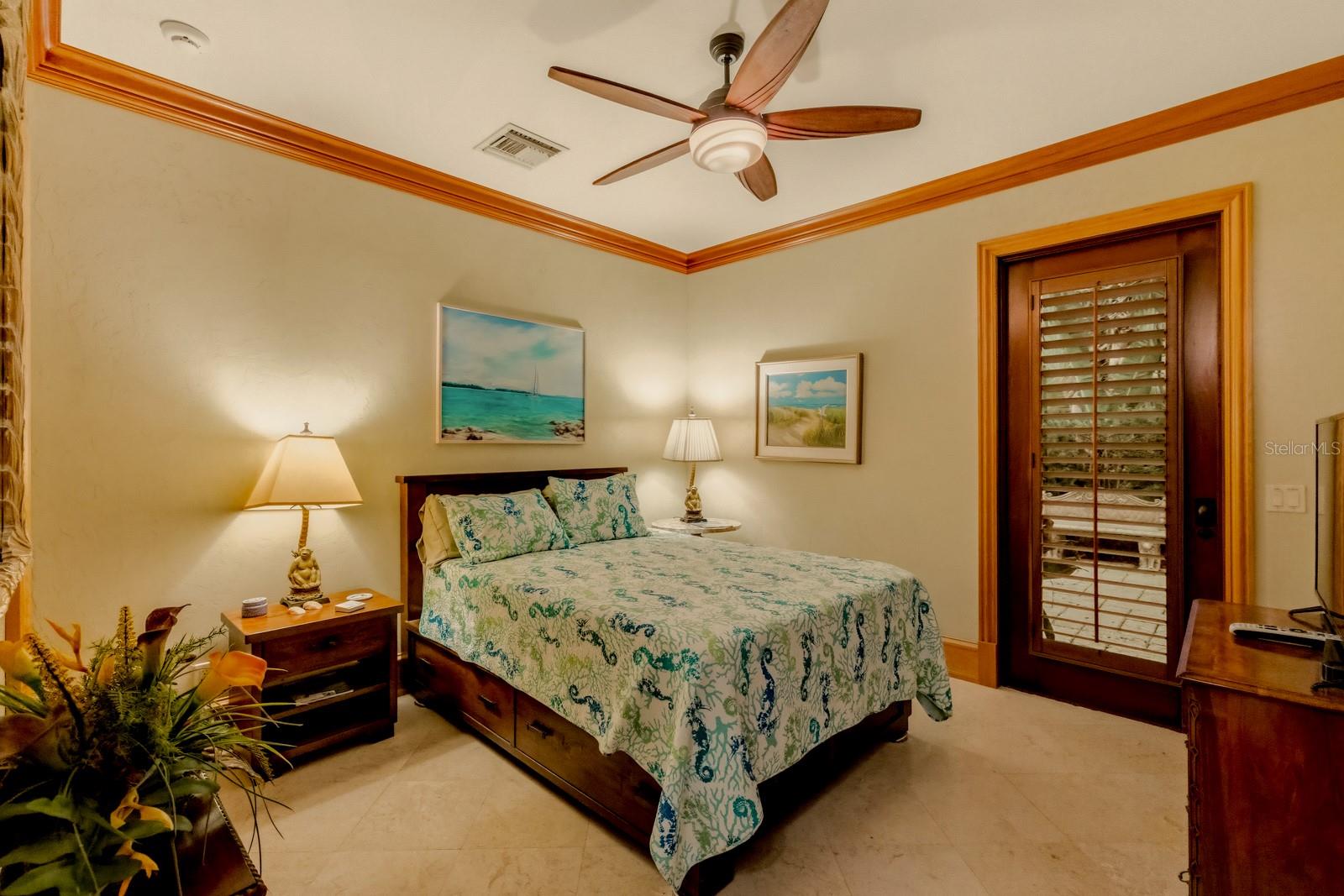 D6145234 Property Photo