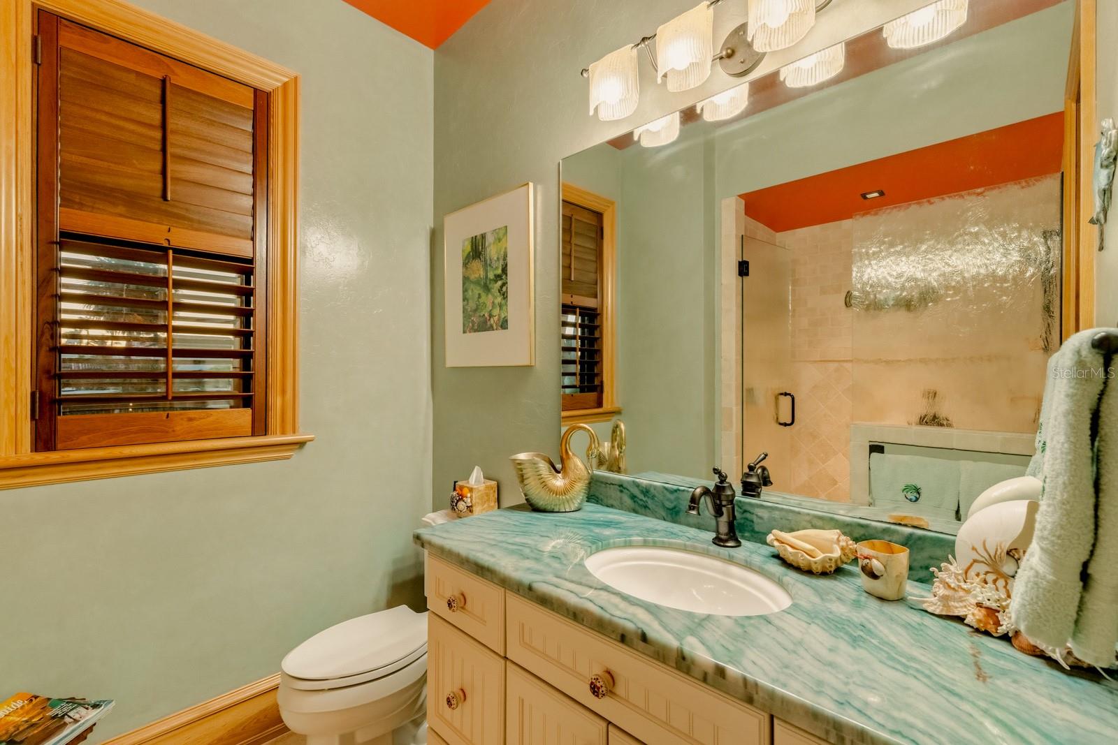 D6145234 Property Photo