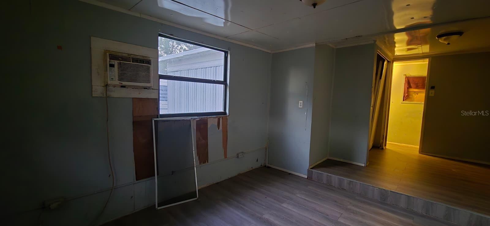 G5105656 Property Photo