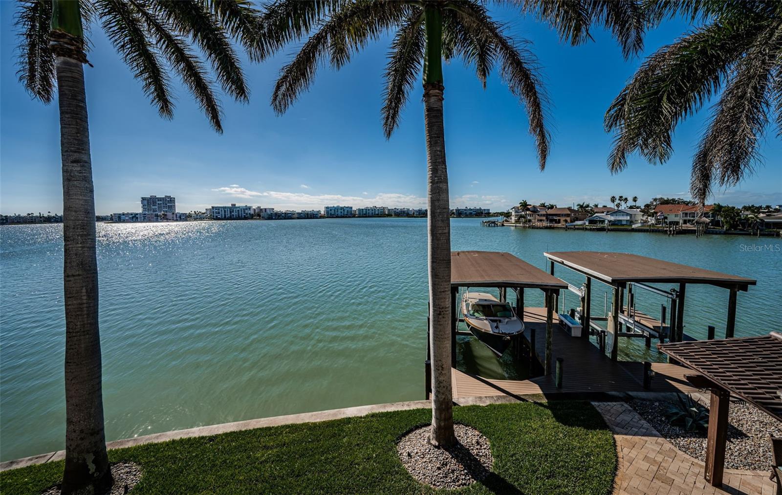 TB8457284 Property Photo