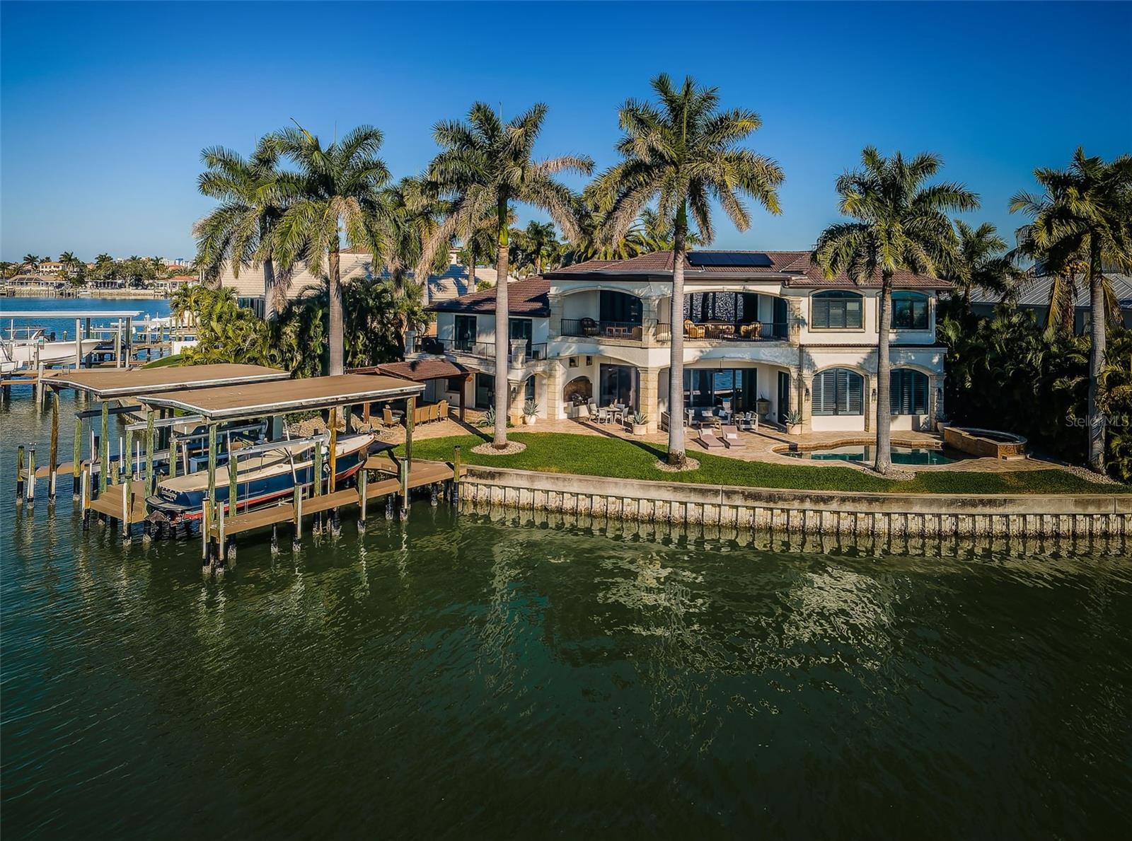 TB8457284 Property Photo