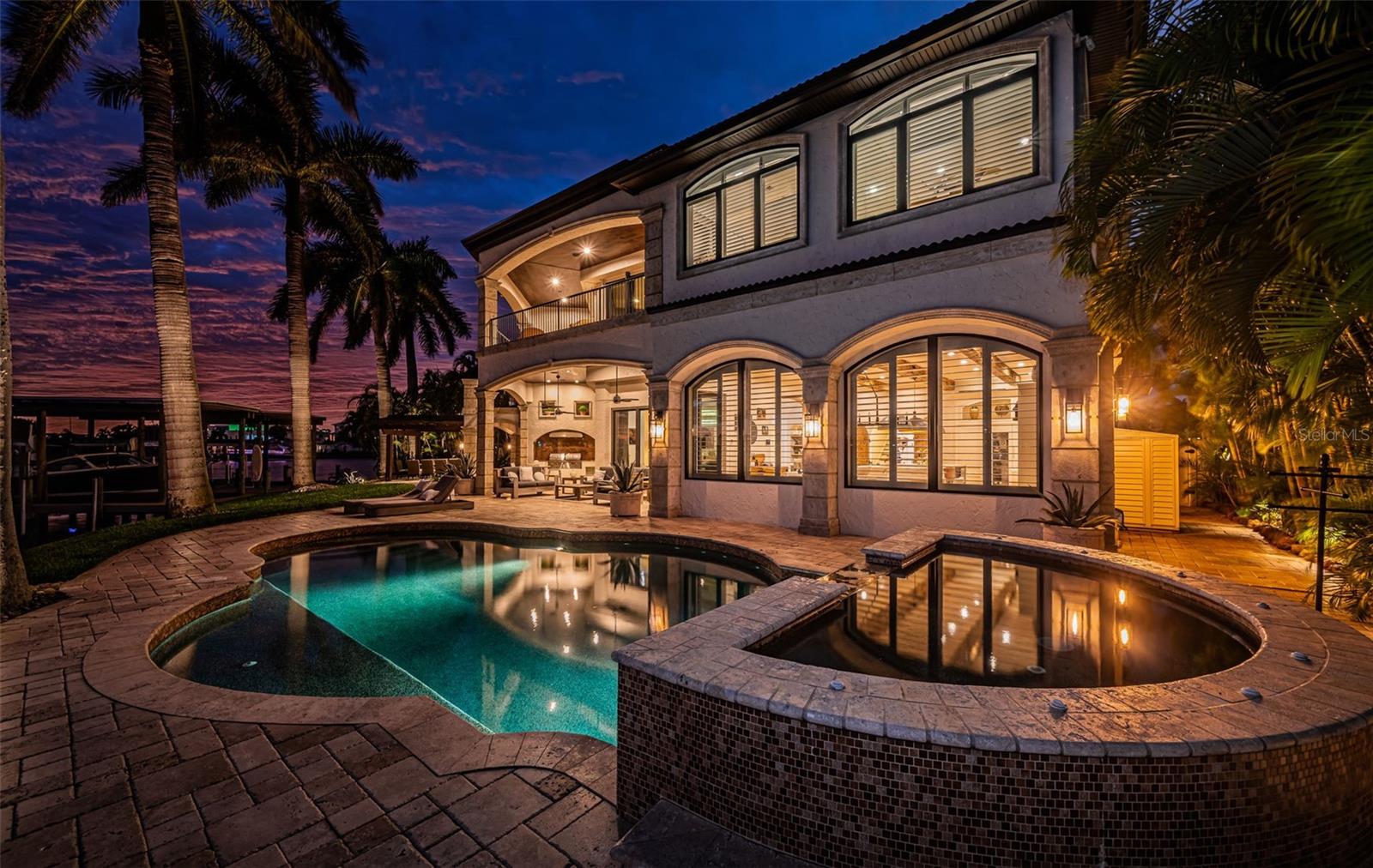 TB8457284 Property Photo