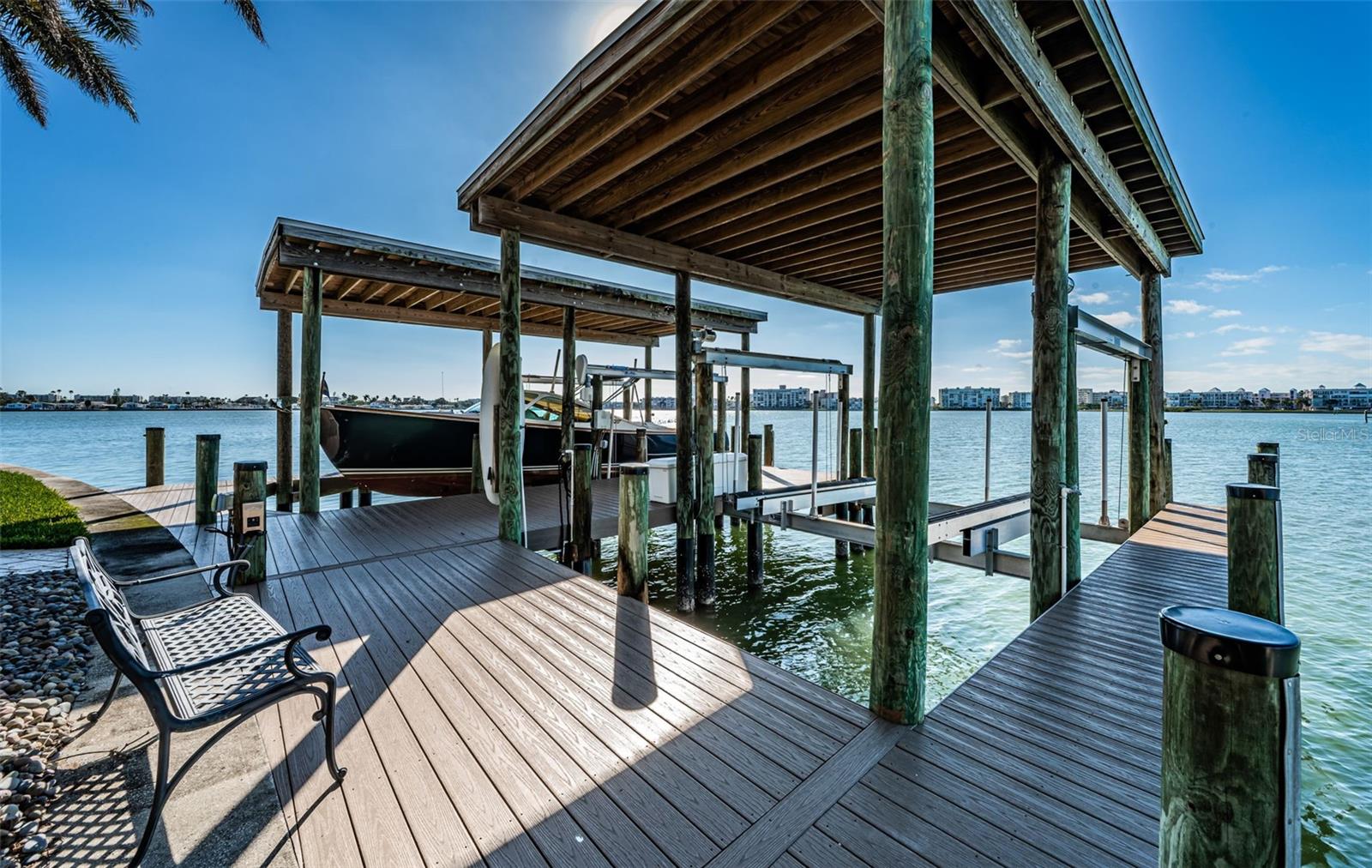 TB8457284 Property Photo