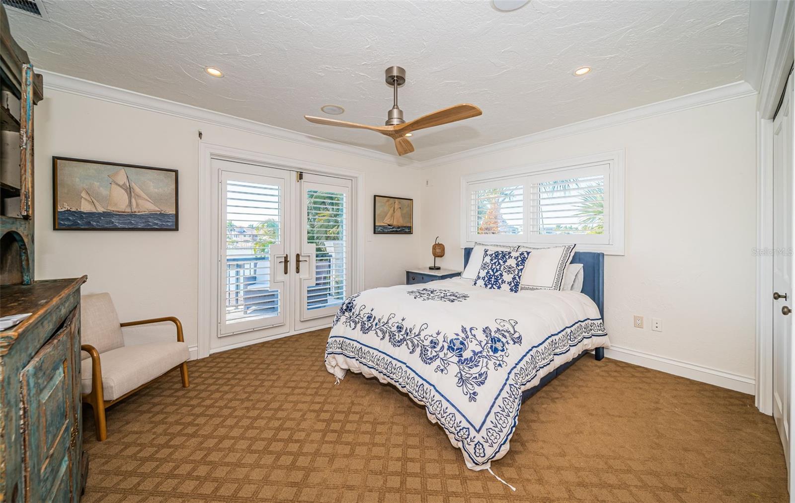 TB8457284 Property Photo