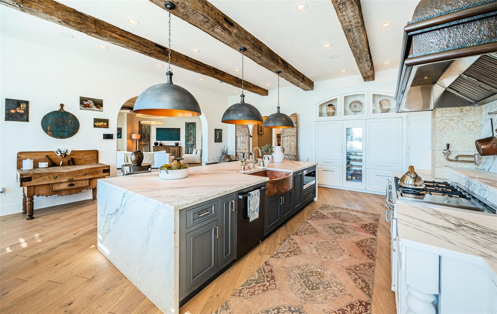 TB8457284 Property Photo