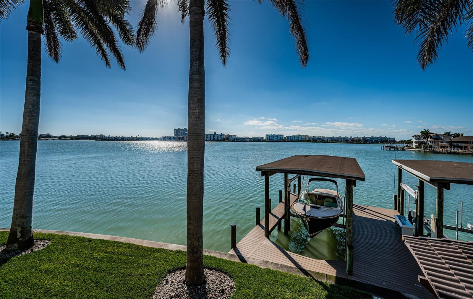 TB8457284 Property Photo