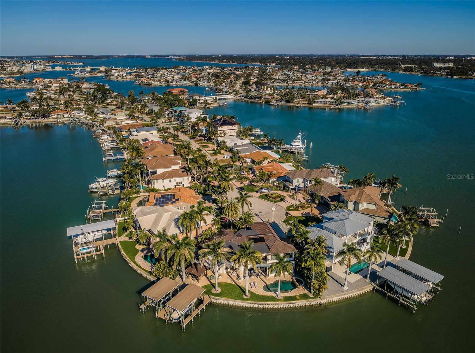 TB8457284 Property Photo