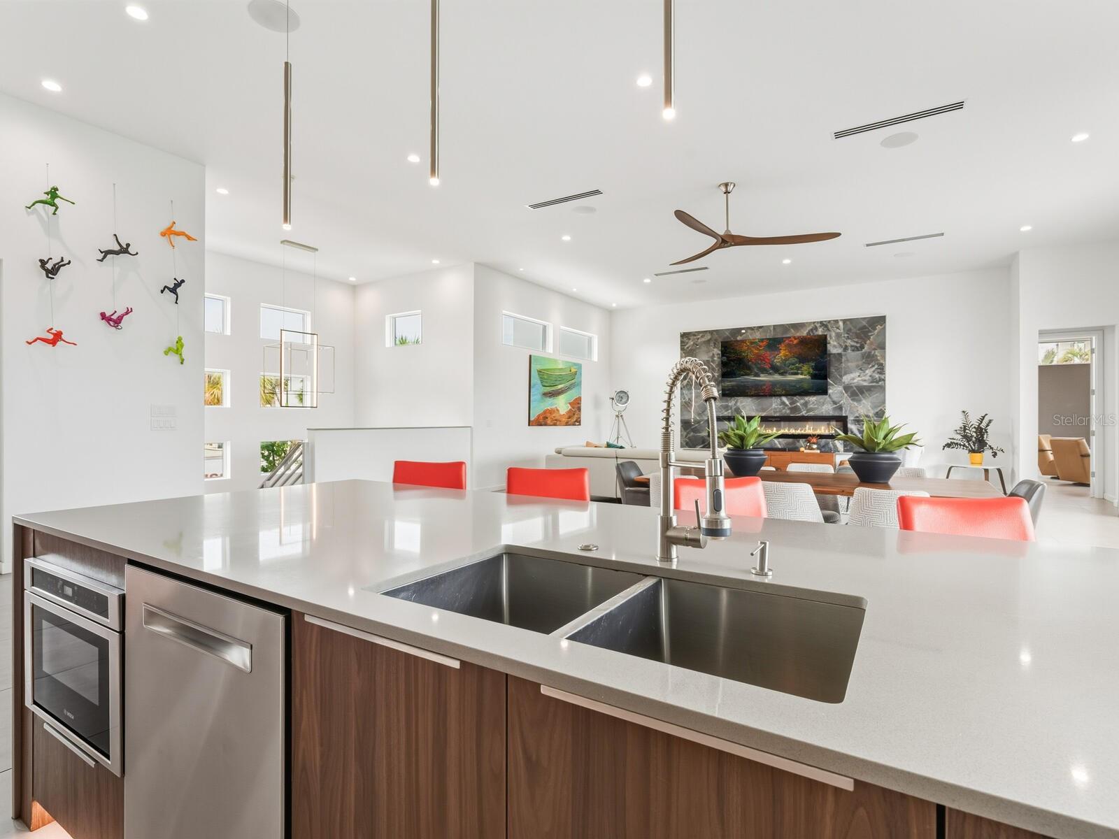 A4675610 Property Photo