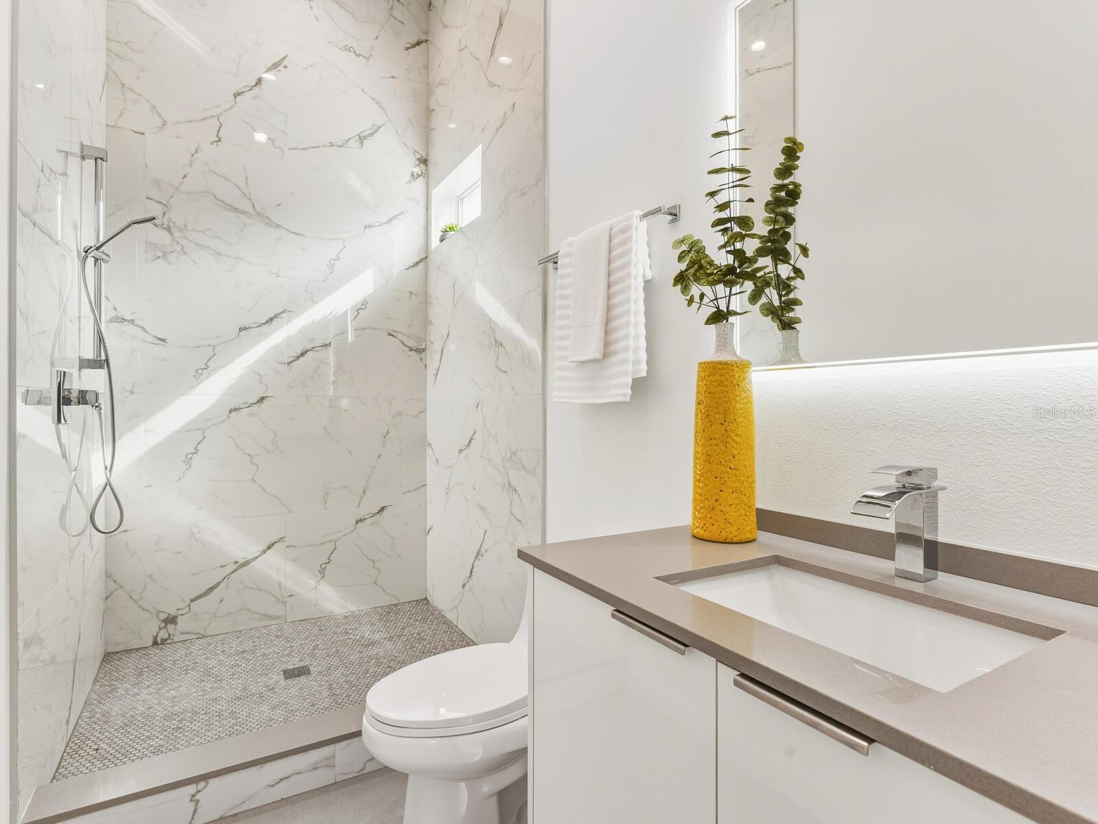 A4675610 Property Photo