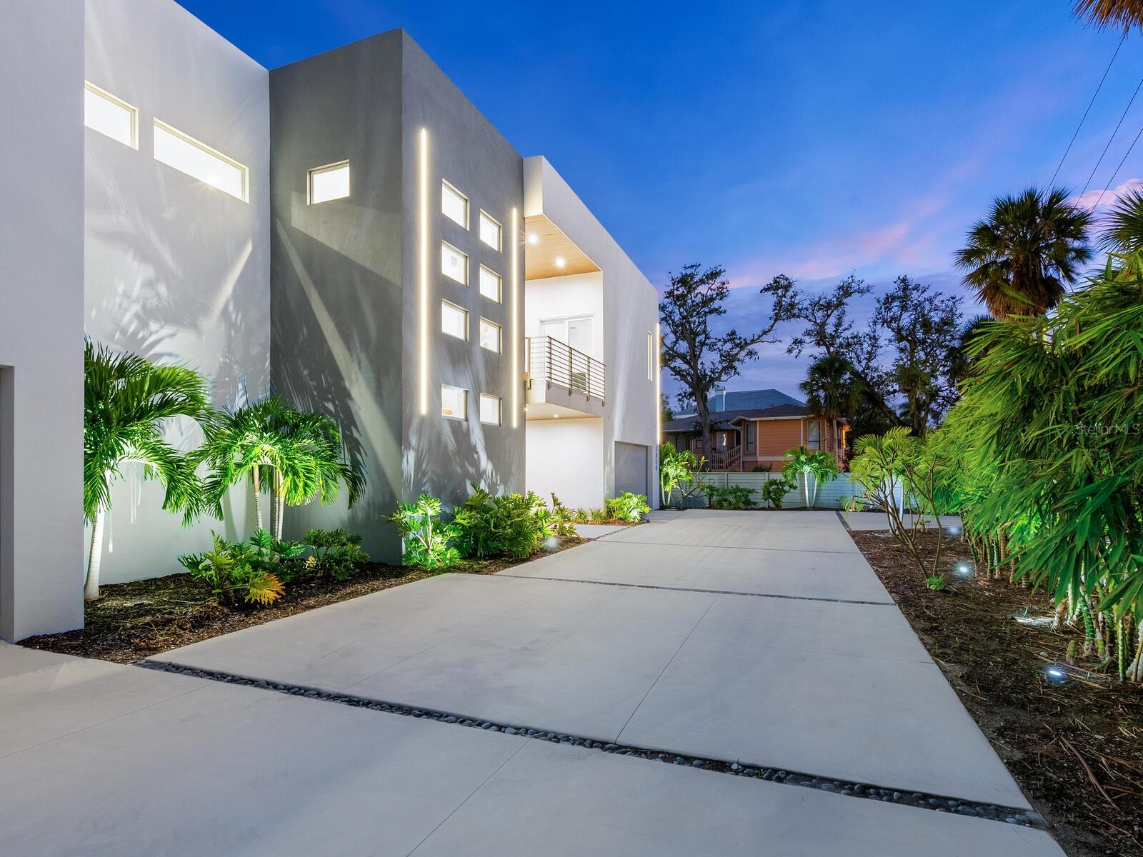 A4675610 Property Photo