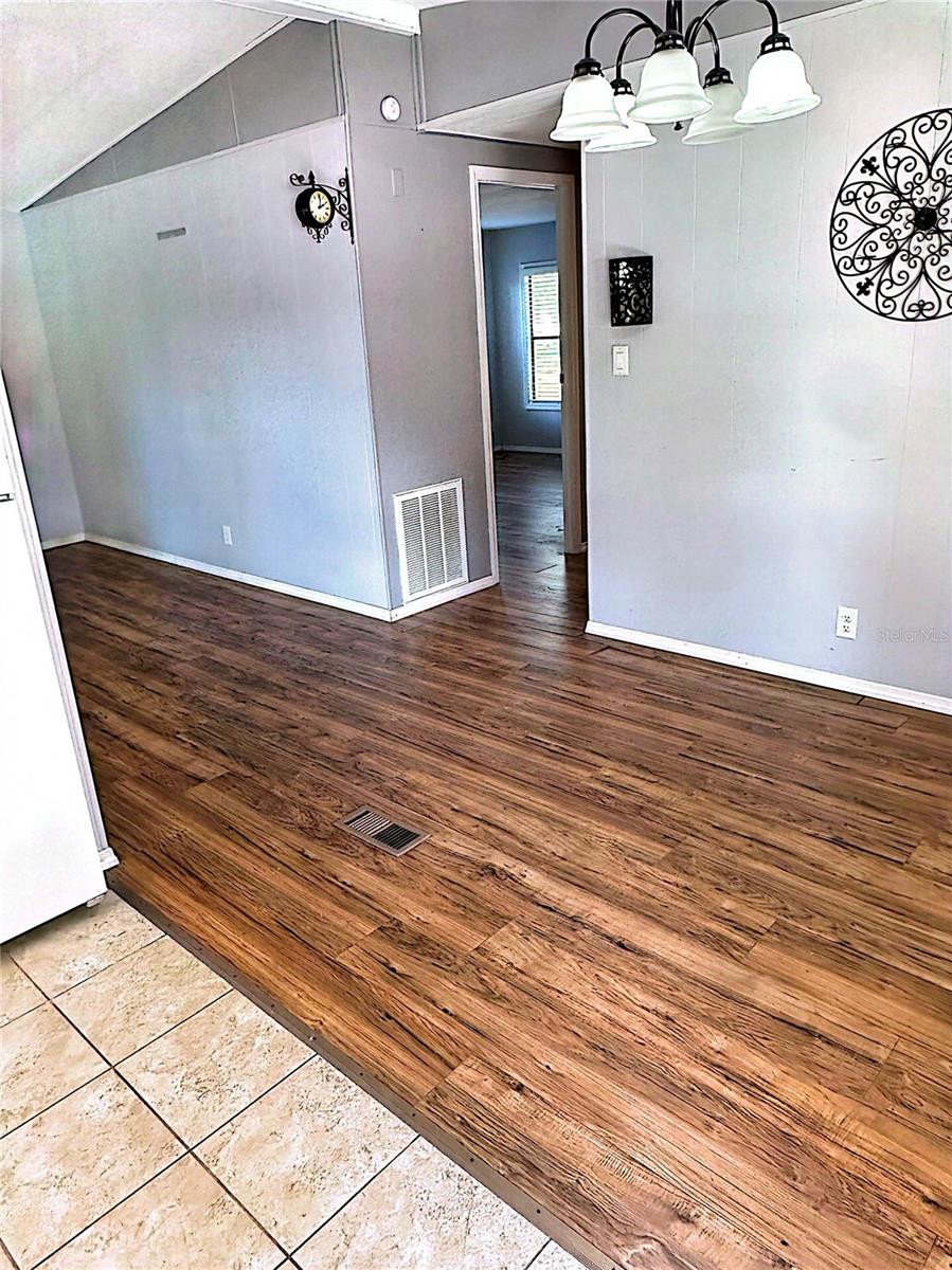 TB8457291 Property Photo