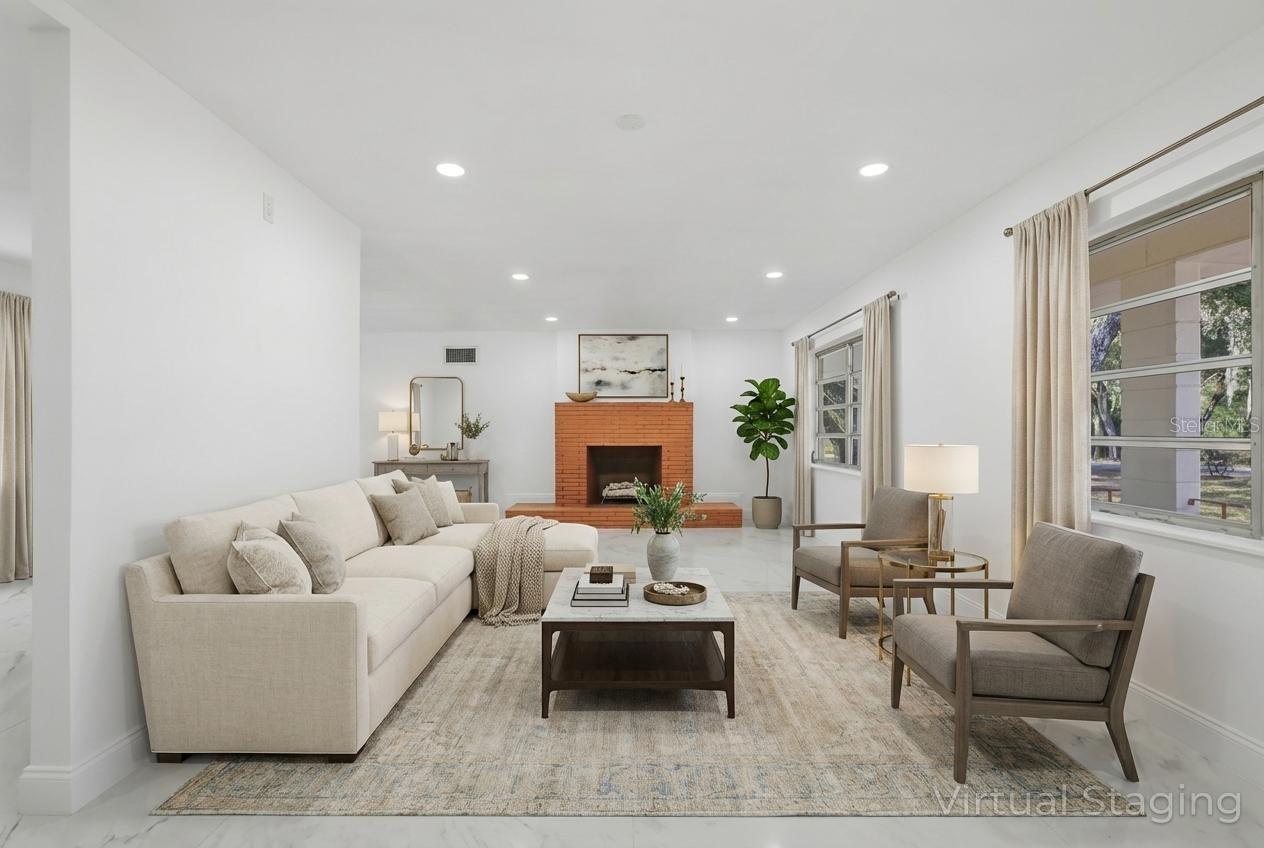 TB8457354 Property Photo