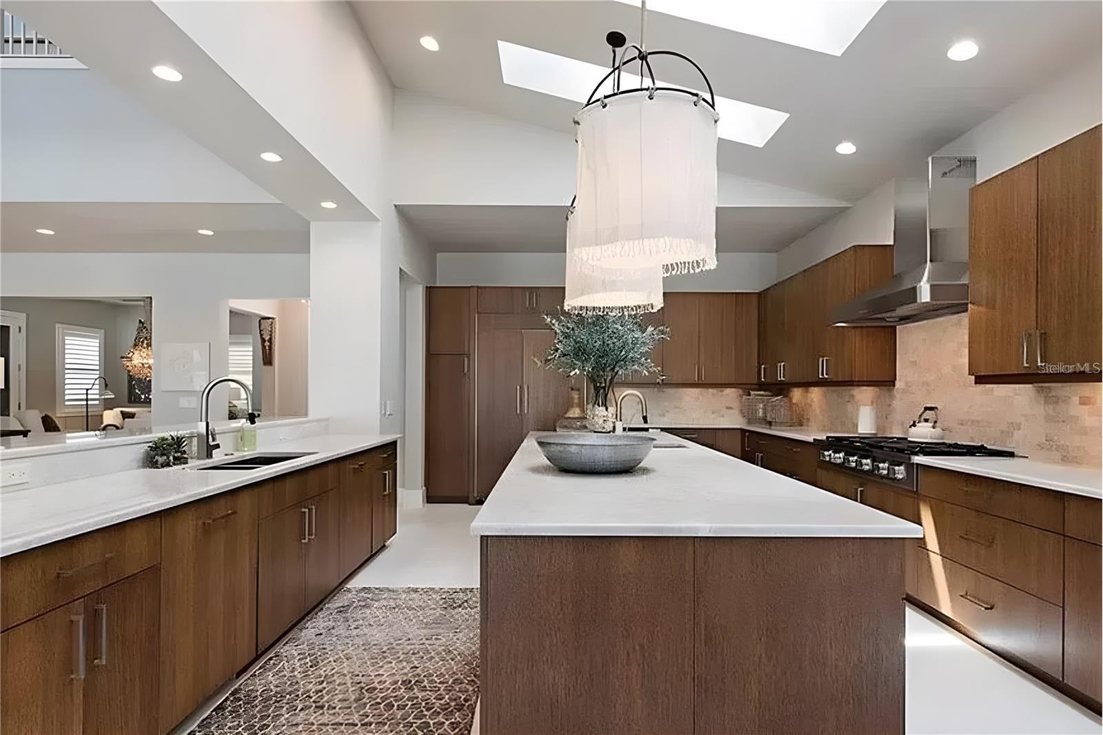 A4675644 Property Photo