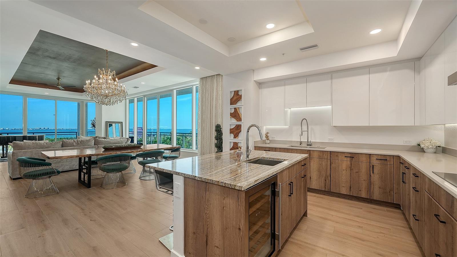 A4675649 Property Photo