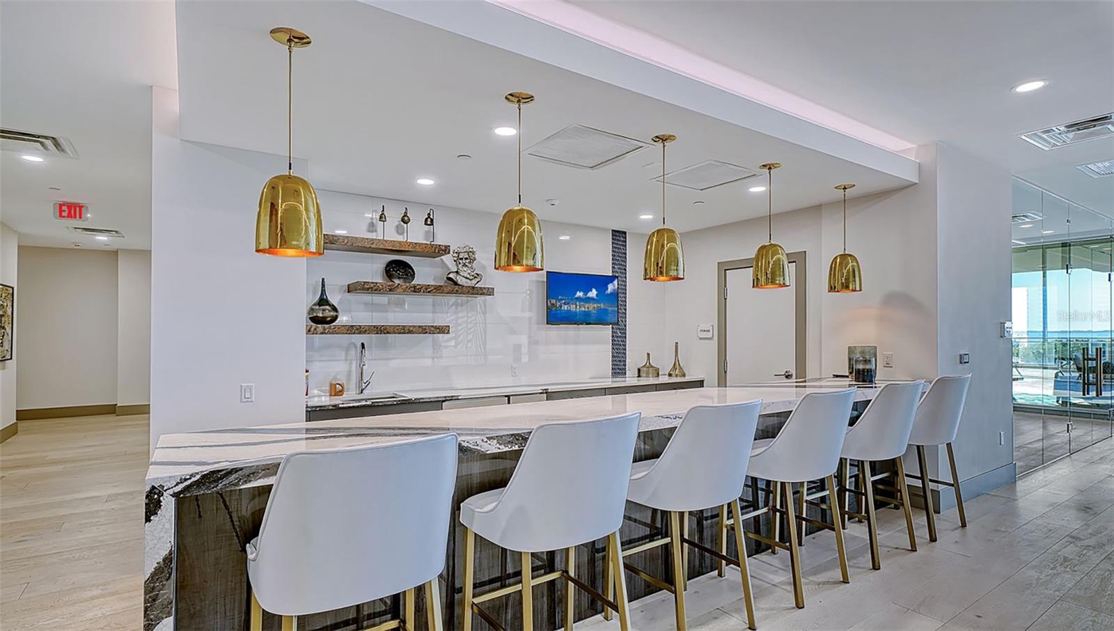 A4675649 Property Photo