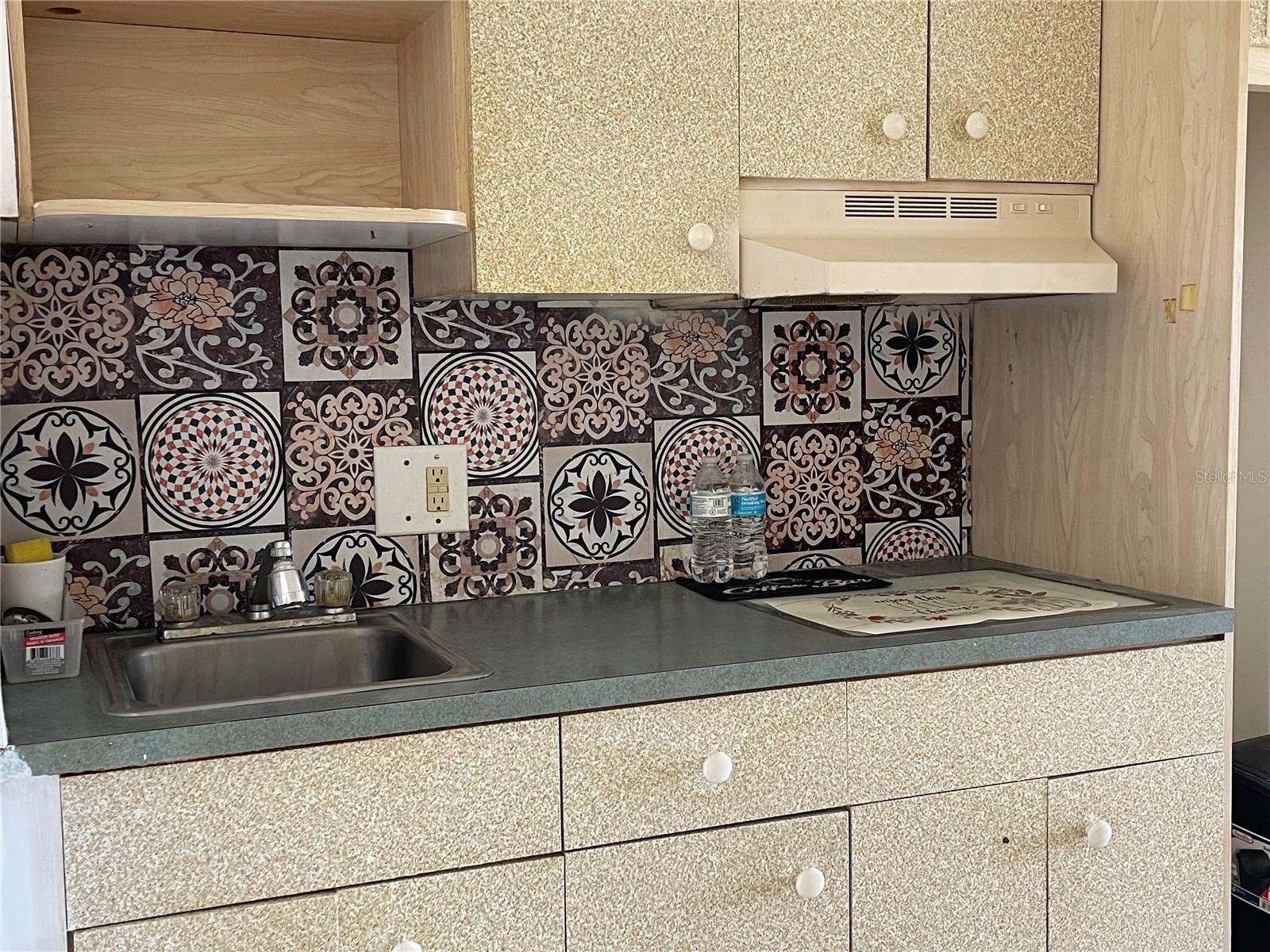 P4937319 Property Photo