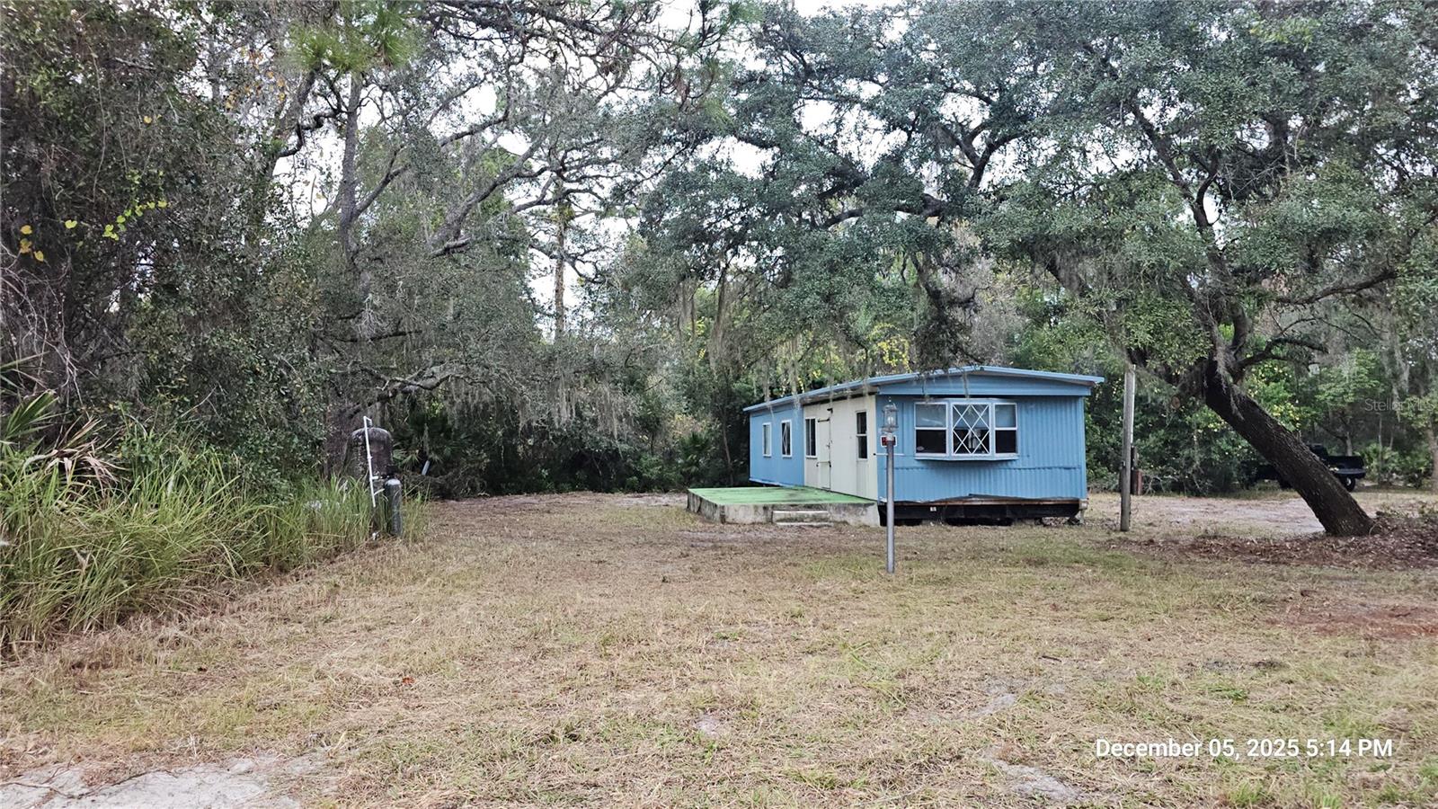 V4946367 Property Photo