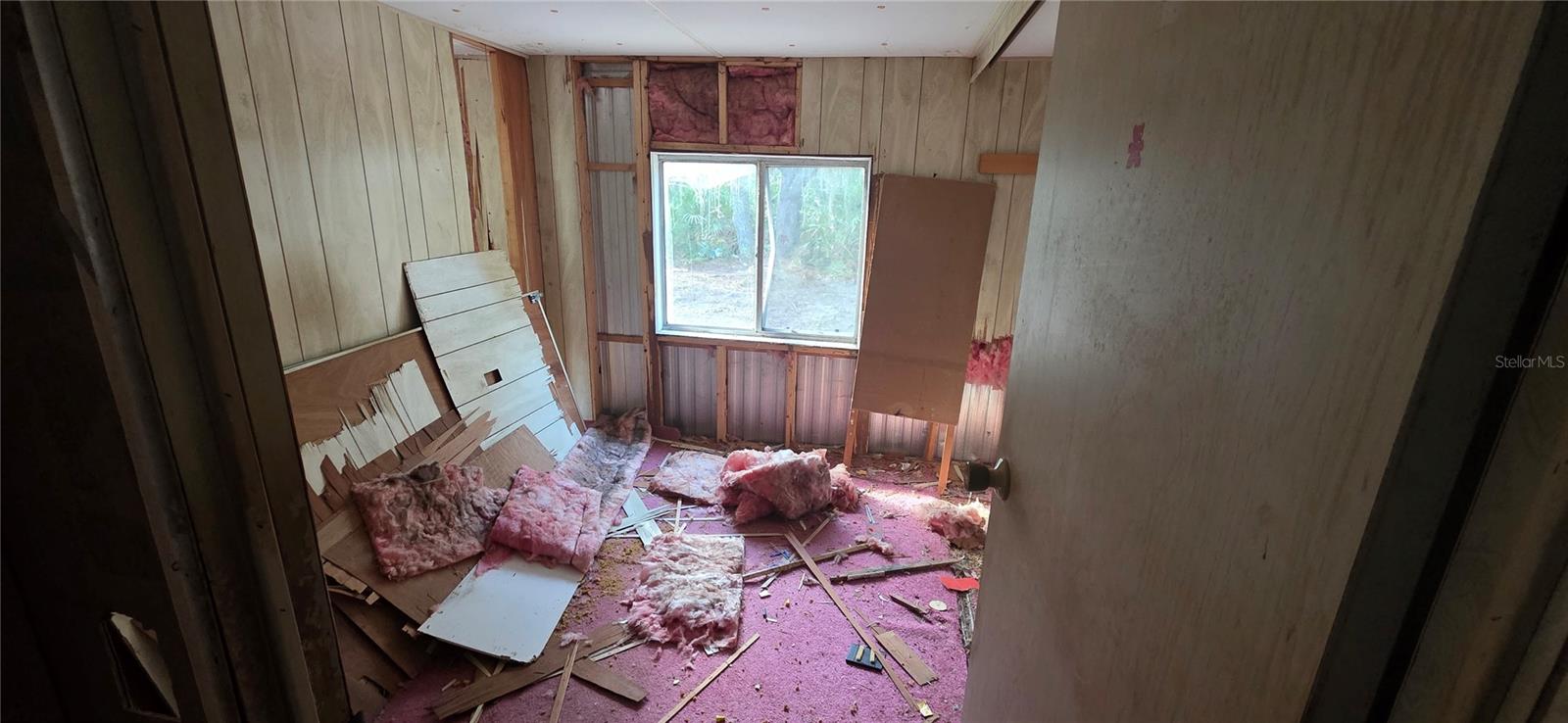 V4946367 Property Photo