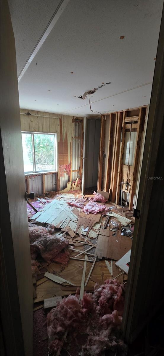 V4946367 Property Photo