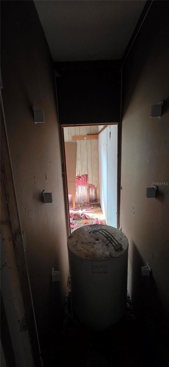 V4946367 Property Photo