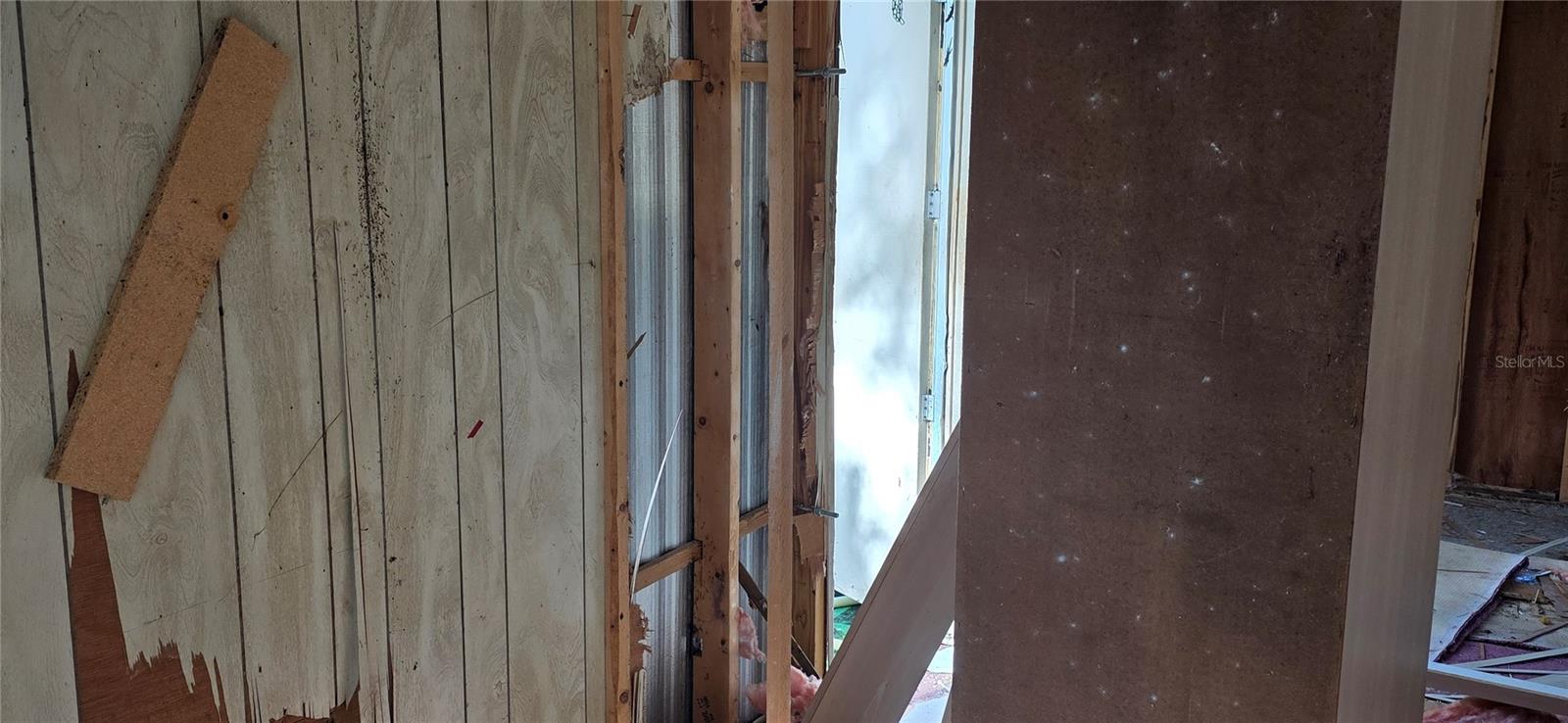 V4946367 Property Photo