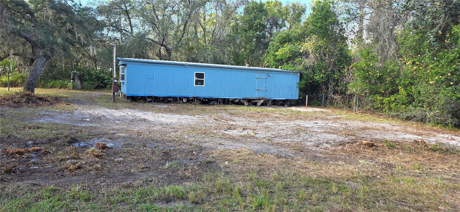 V4946367 Property Photo