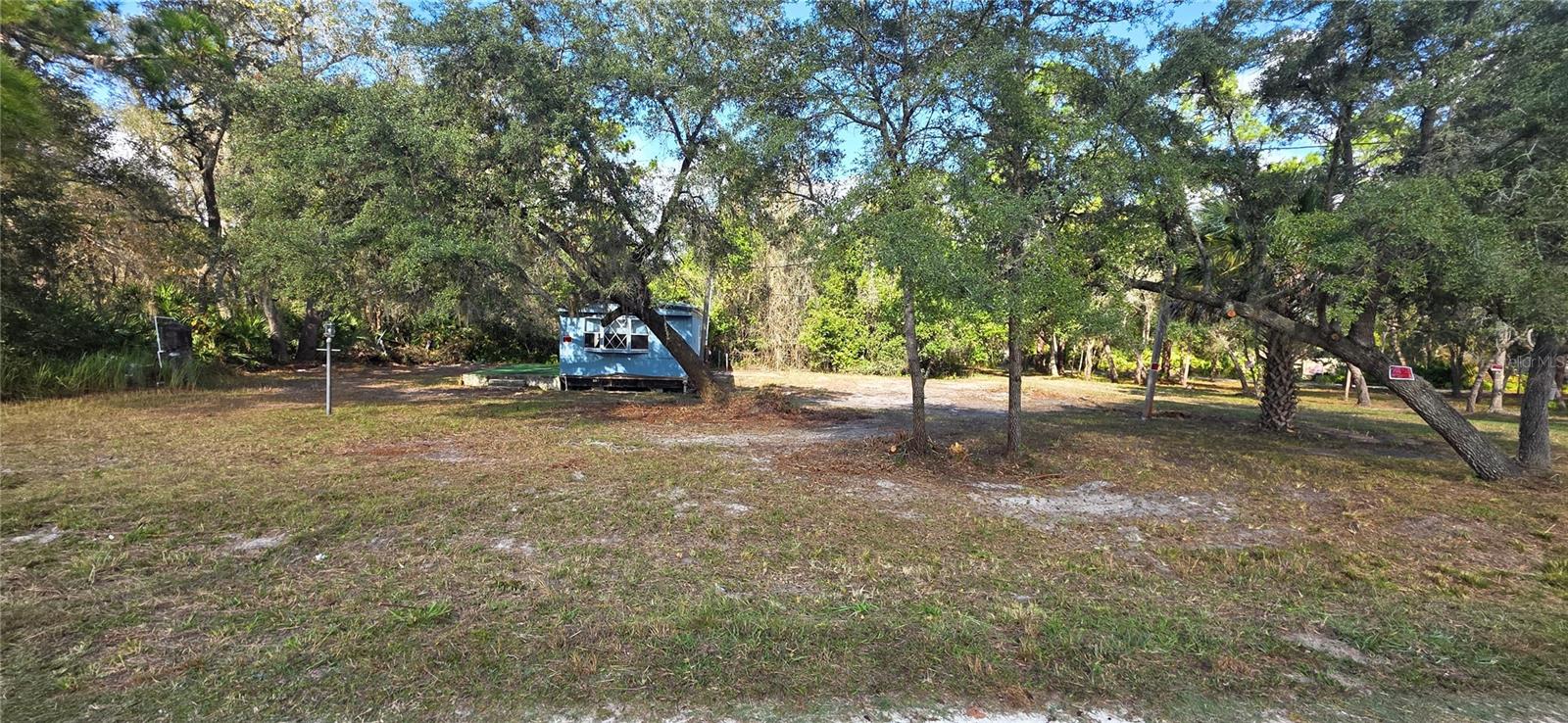 V4946367 Property Photo