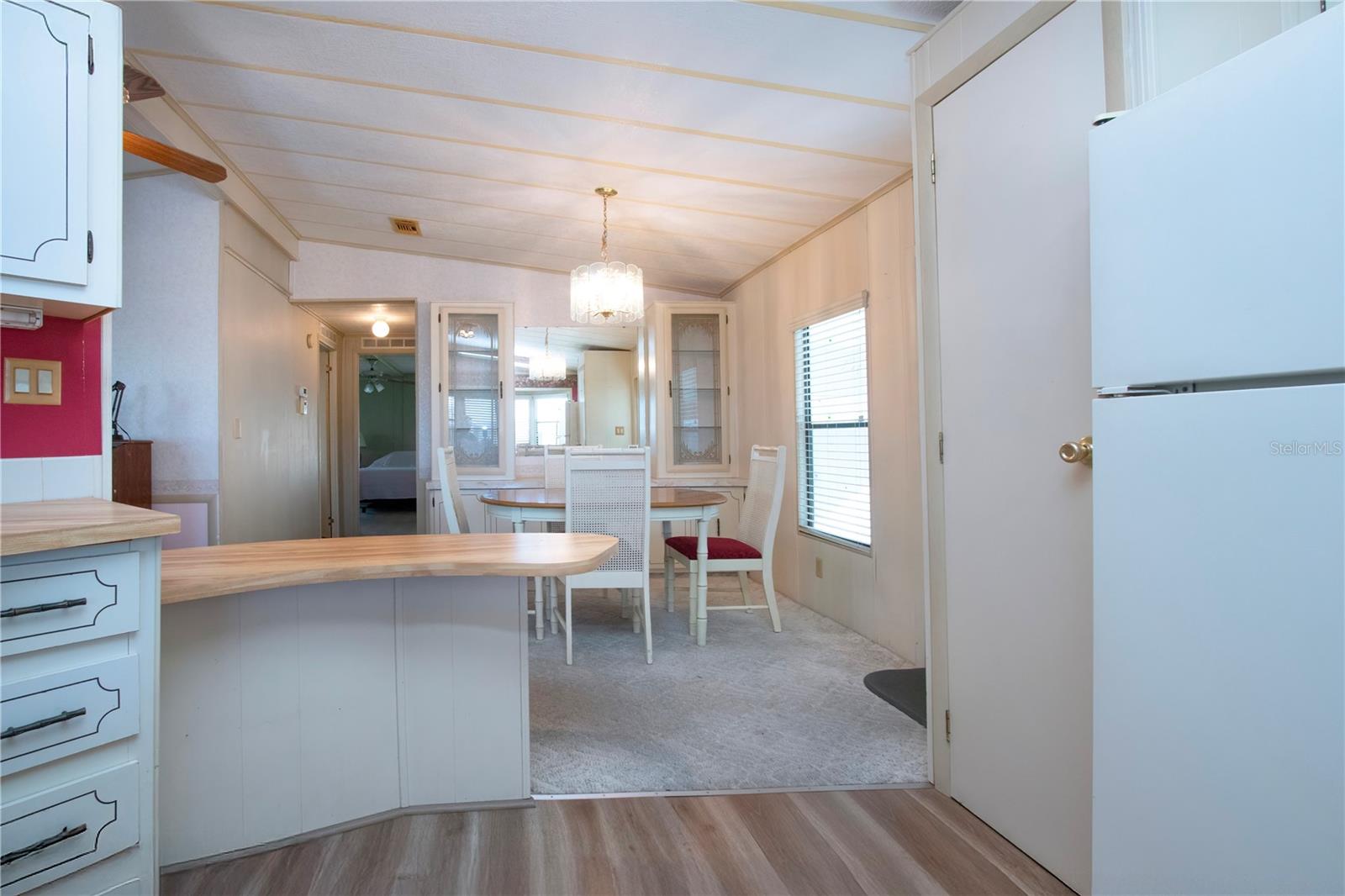 TB8457444 Property Photo