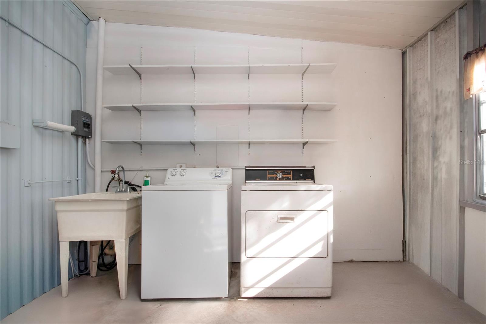 TB8457444 Property Photo