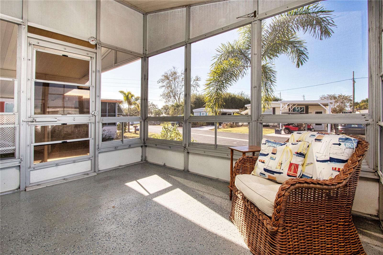 TB8457444 Property Photo