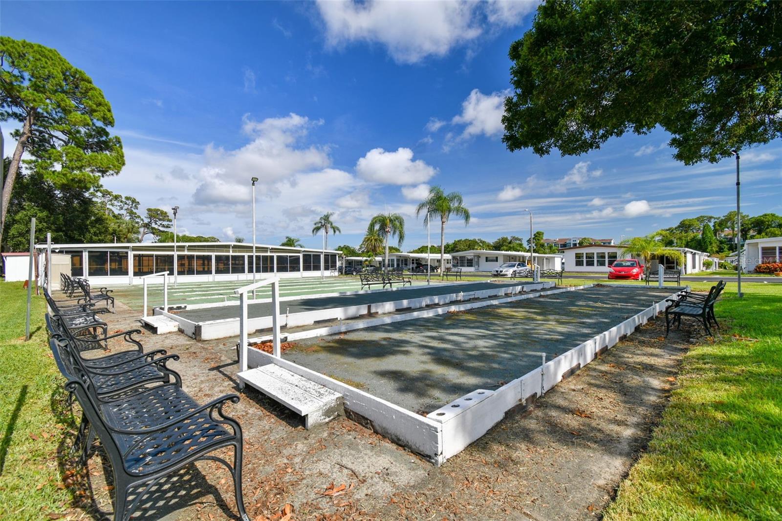 TB8457451 Property Photo