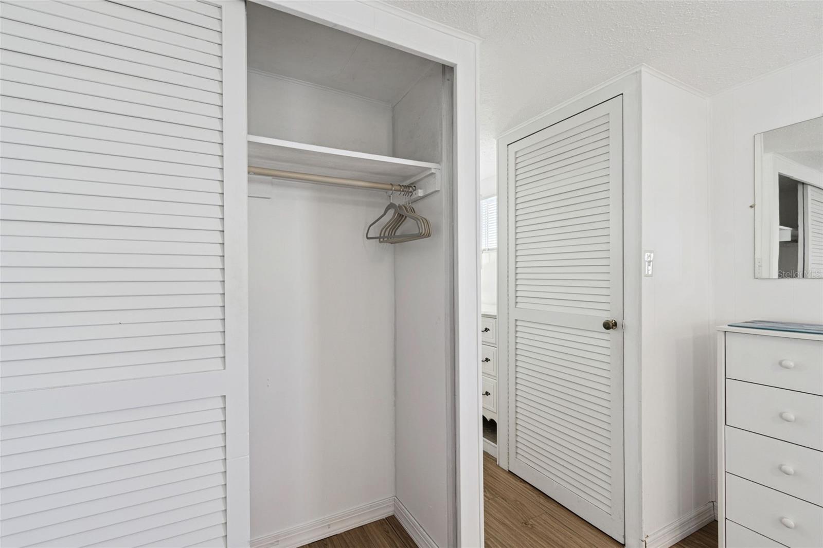 TB8457460 Property Photo