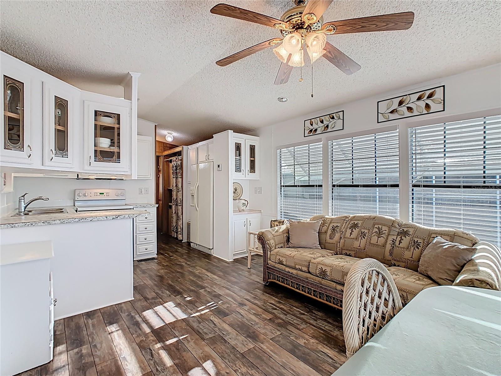 S5140408 Property Photo