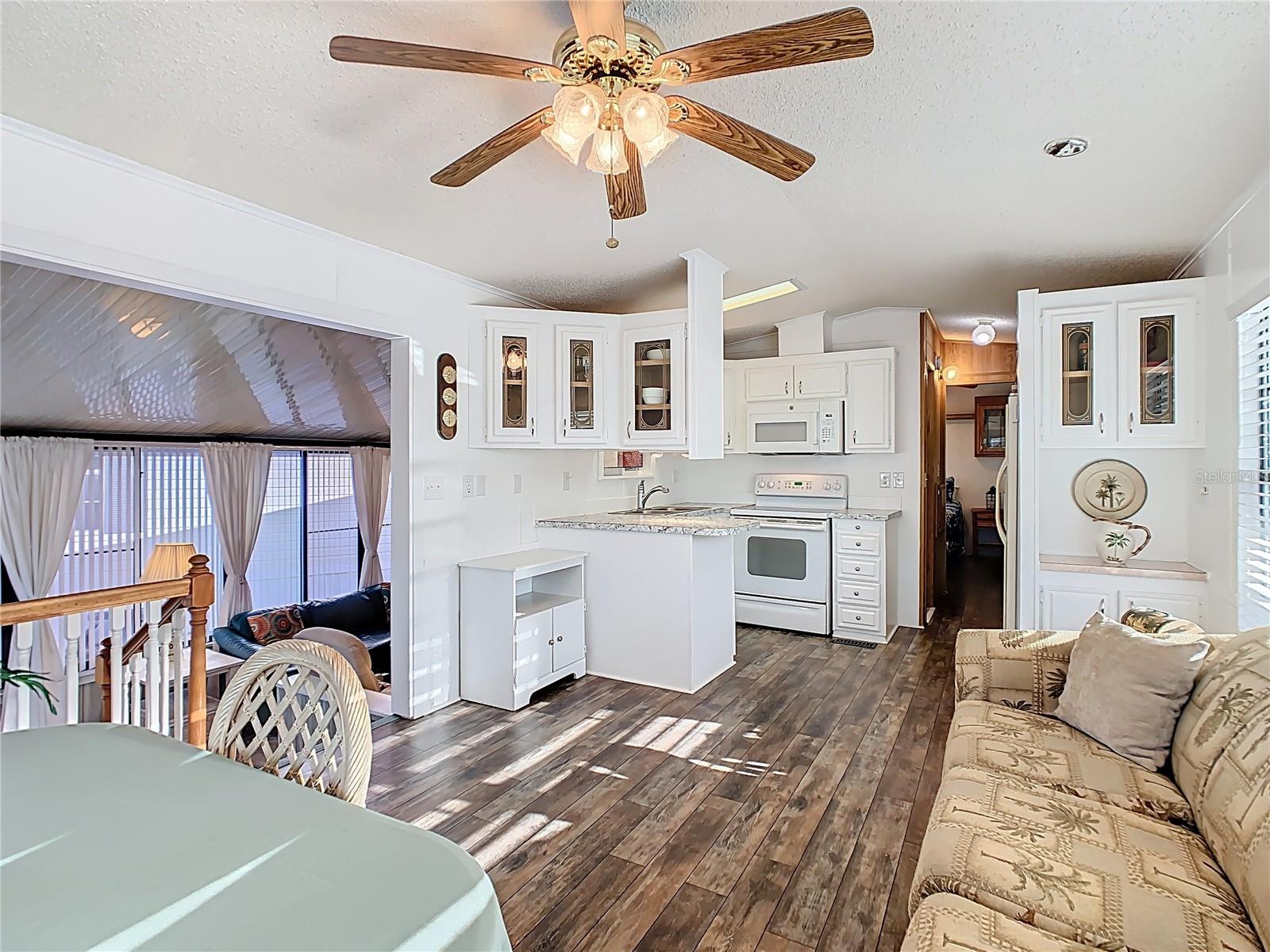 S5140408 Property Photo