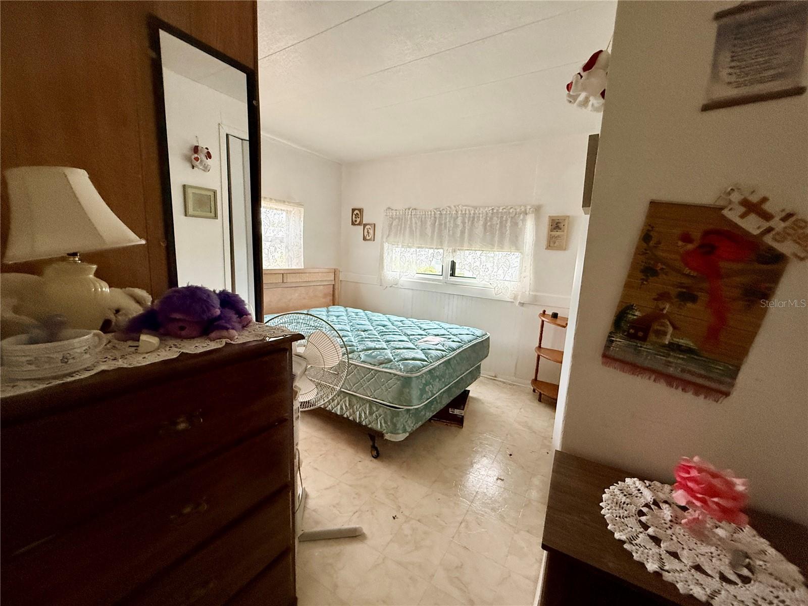 TB8457480 Property Photo