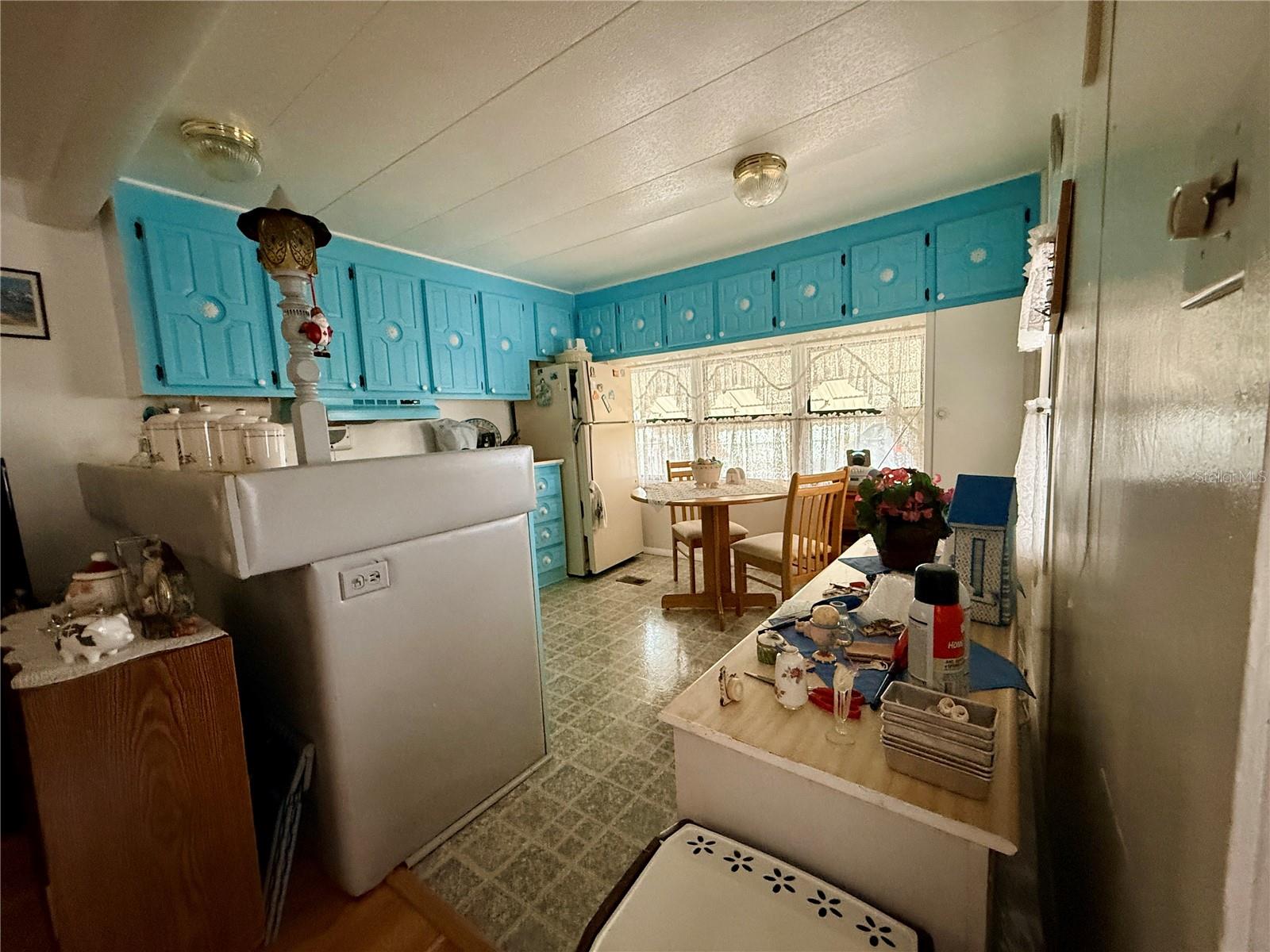 TB8457480 Property Photo