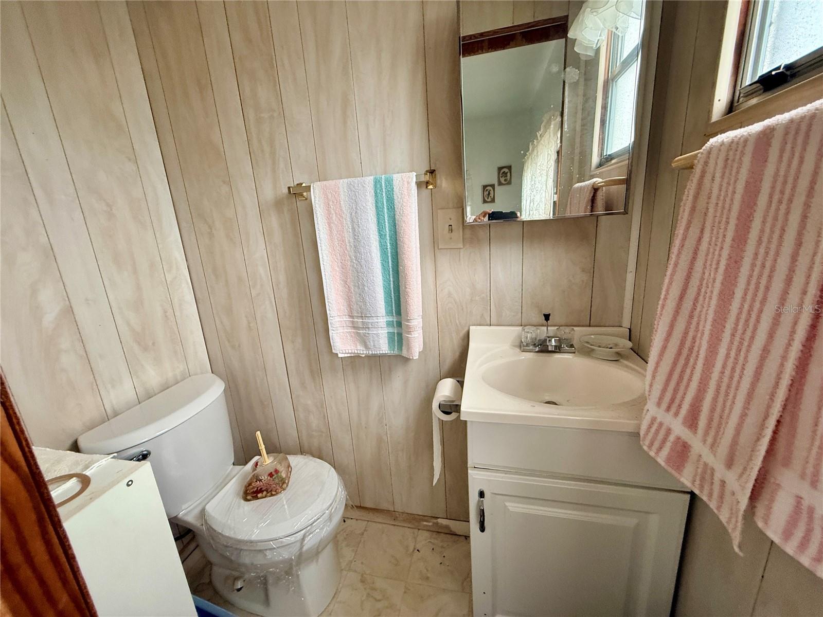 TB8457480 Property Photo