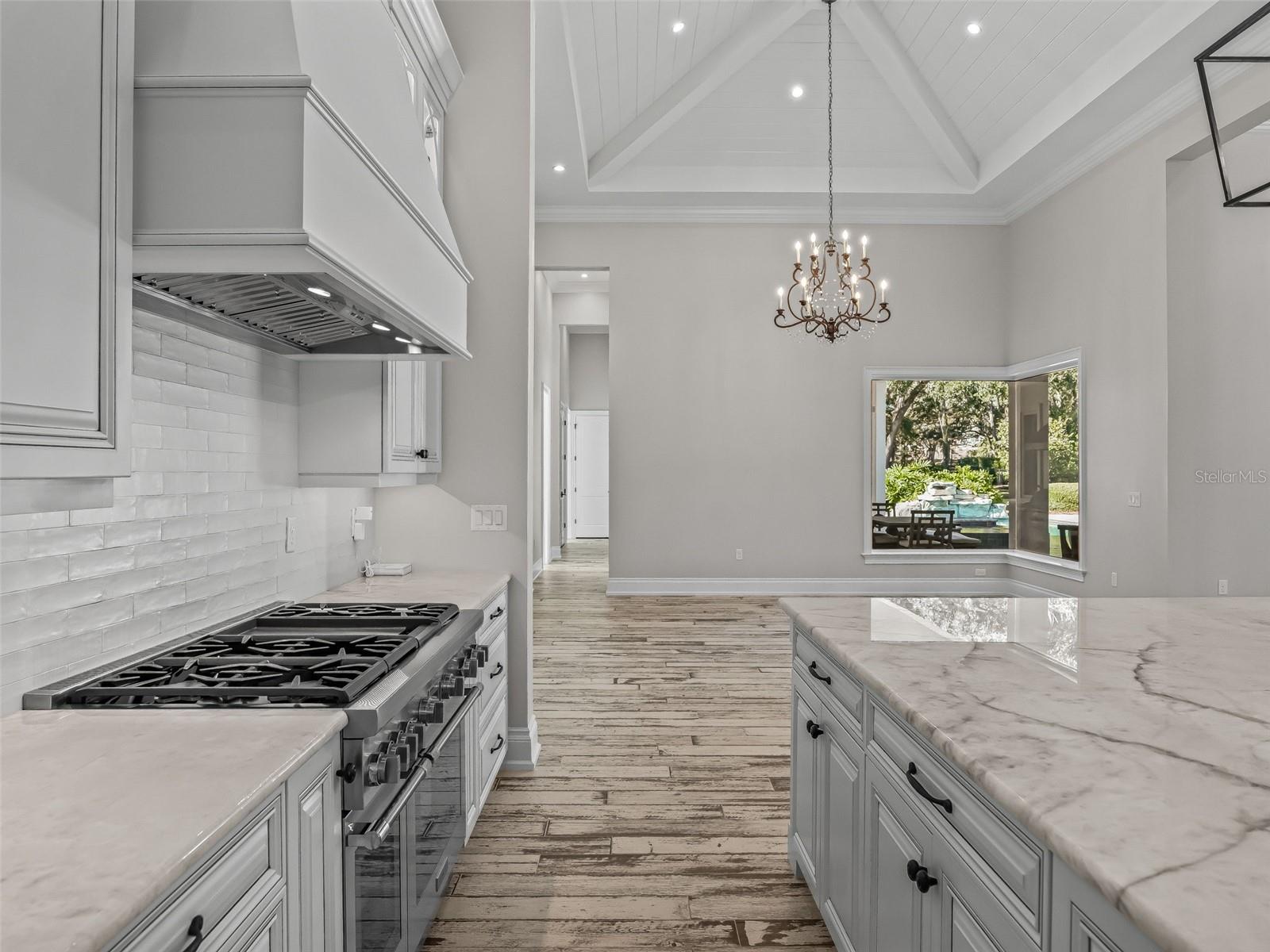 OM715304 Property Photo