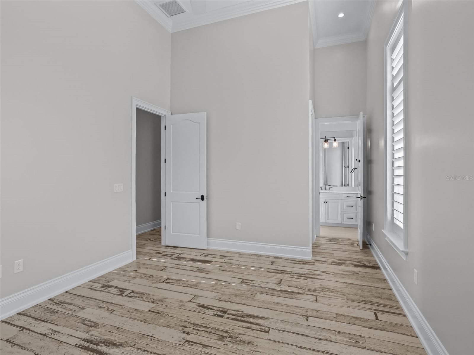 OM715304 Property Photo