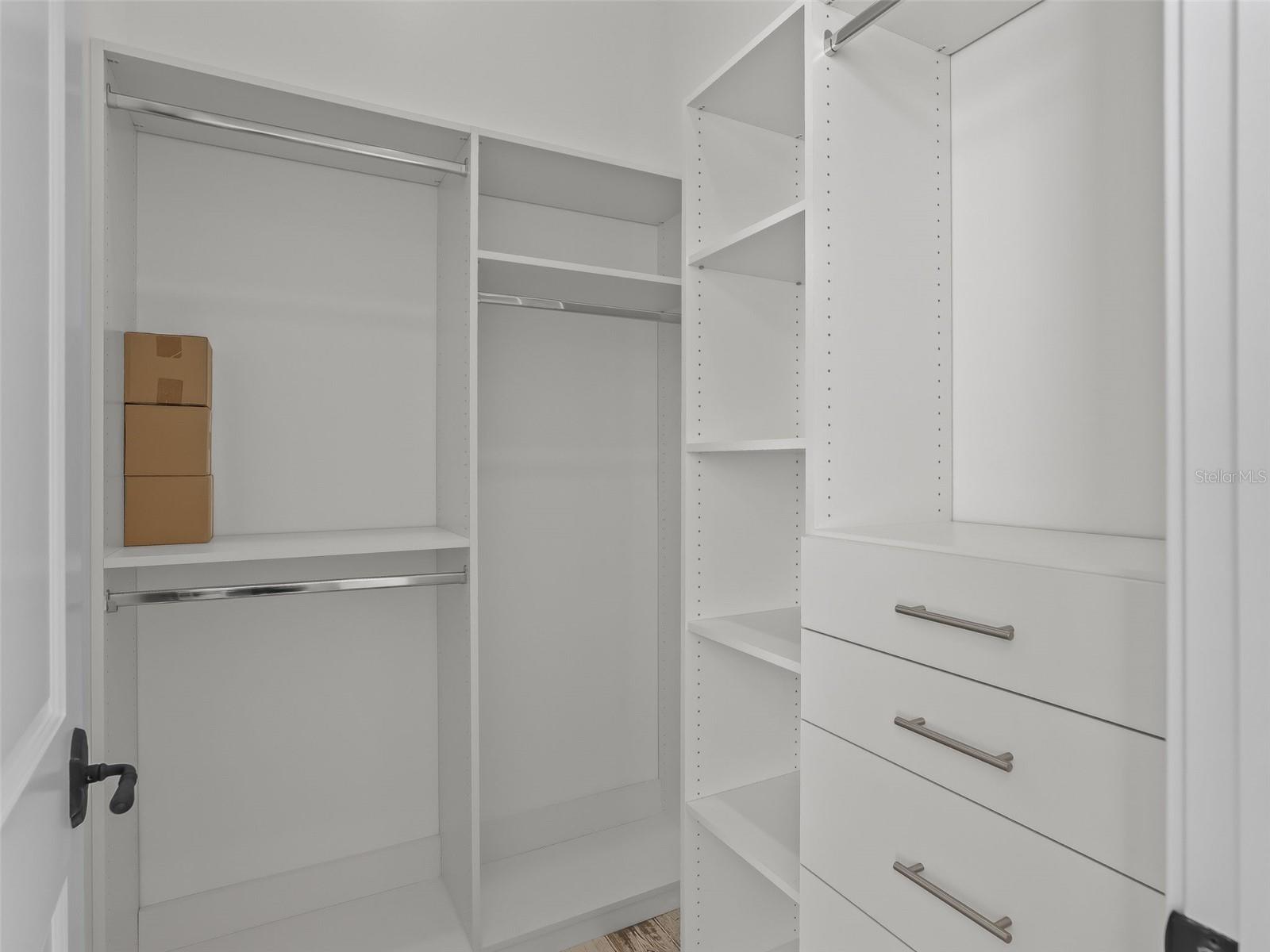 OM715304 Property Photo