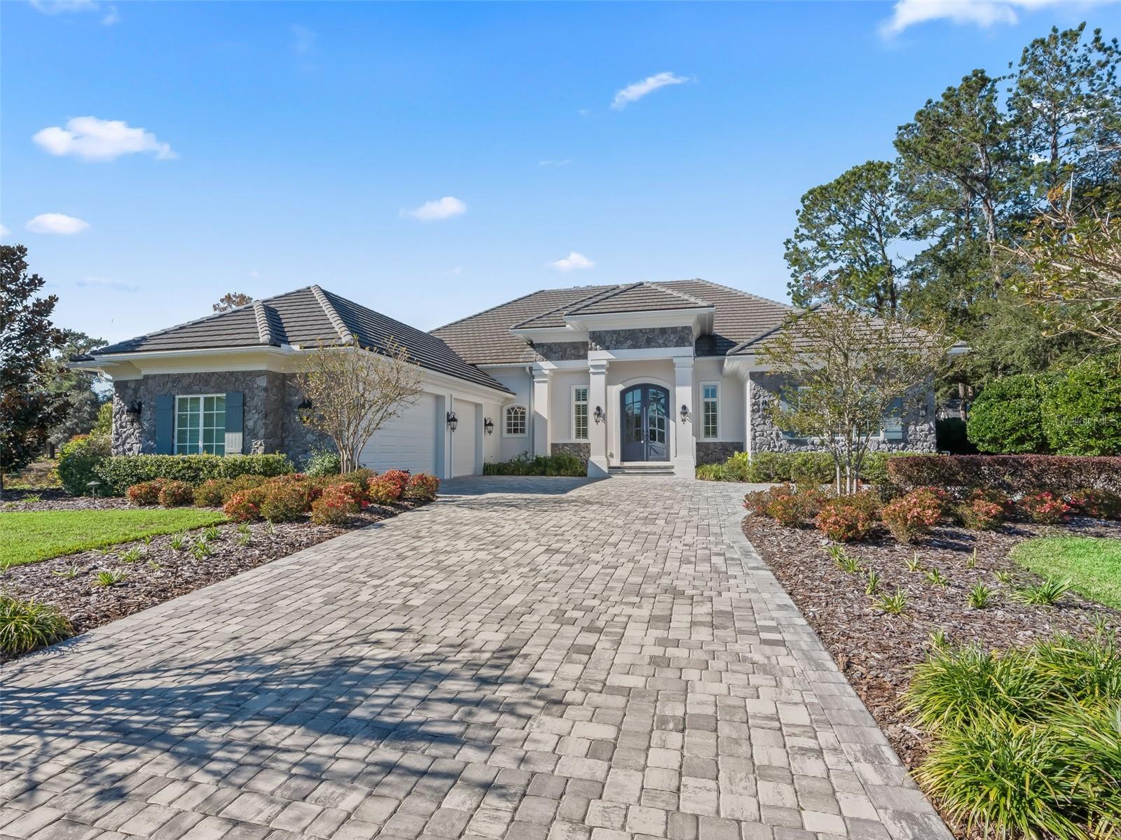 OM715304 Property Photo